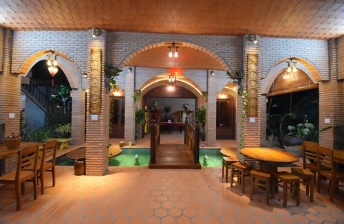 Ba Tri Hotel | Thusan House - Mekong Homestay