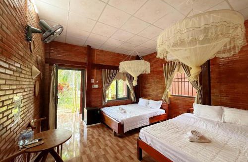 Quan Tom Cabin | Thuy Tien Ecolodge