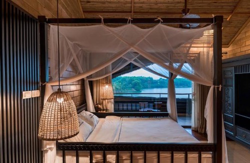 Son Tay Hotel | Tomodachi Retreat - Làng Mít