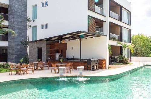 Akumal Apartment | Top Floor Jungle View Entire Luxury Apartment 102