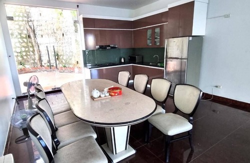 Bai Chay House | Top Hill Halong Homestay