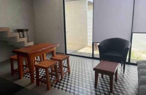 Merida House | Townhouse in a residential complex 10 minutes from downtown.