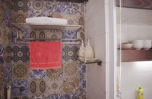 Hang Dao House | Townhouse in Old Quarter- Clean/Safe/Centre/Big Group