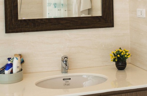 Hang Buom Apartment | Tran Suites - Serviced Apartment - Free laundry - Hanoi Old Quarter