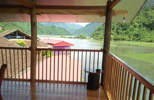 Nam Mau Bed & Breakfast | Tran Xuan Homestay Ba Be Village