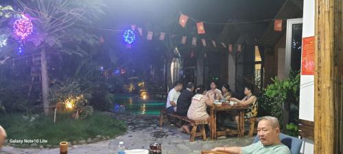 Hoa Lu Hotel | Trang An Green Bungalow & Restaurant