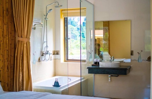 Hoa Lu Hotel | Trang An Retreat