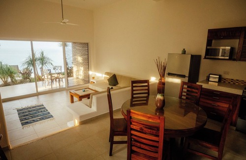 Hidalgo Apartment | Tranquil Cliffside Apartment with Stunning Ocean Views