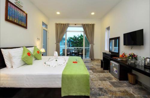 Cam Chau Villa | Tranquil Lucky Leaf Villa
