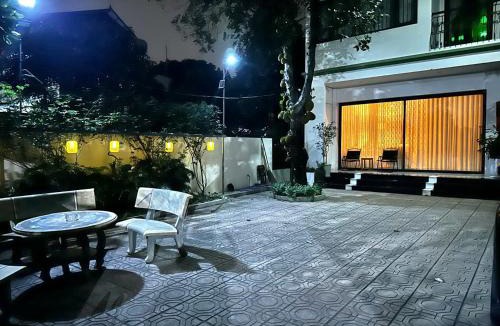 Soc Son House | Transit stay 12 minutes to Noi Bai Airport - R202