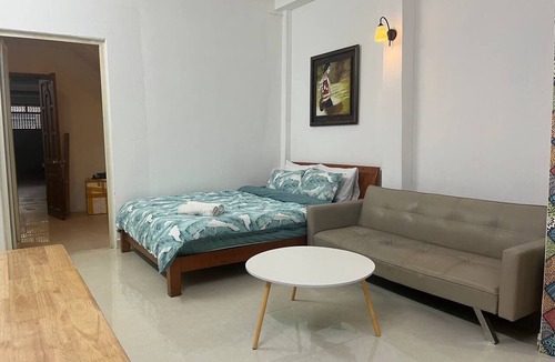 District 5 House | Tremendous 7-bedroom house with AC in Thành phố Hồ Chí Minh