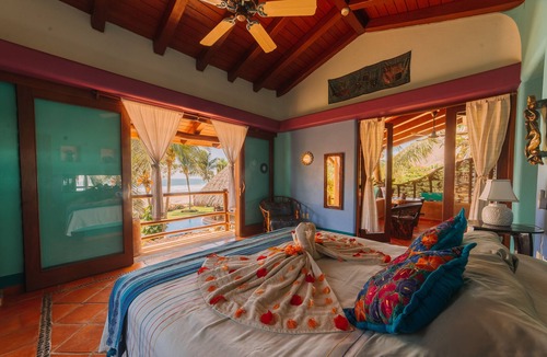 Troncones Hotel | Tres Mujeres Hotel