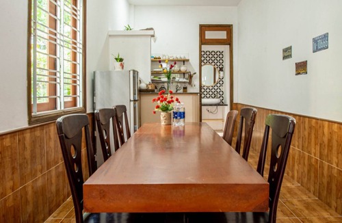 Thuy Xuan Villa | Triple Room with Hill View(03 people)