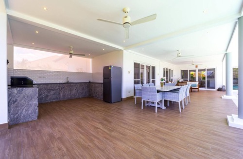 Hua Hin Villa | TropicalFamilyVilla w Pool&Garden ML103