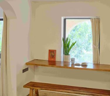 Soc Son Hotel | U Lesa Retreat - Nhà Bên Rừng