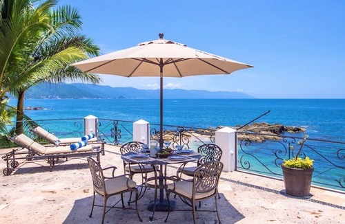 Conchas Chinas Villa | Ultimate Beach Retreat