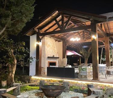Pleiku House | Upes Garden Homestay Bien Ho