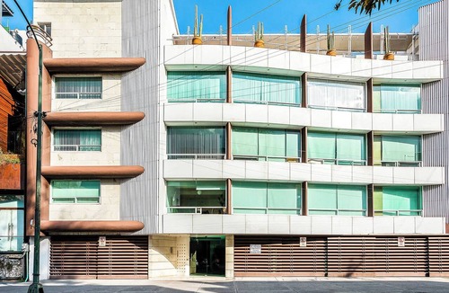 Polanco Condo | Upscale Polanco | Steps to Metro, Dining & Parks