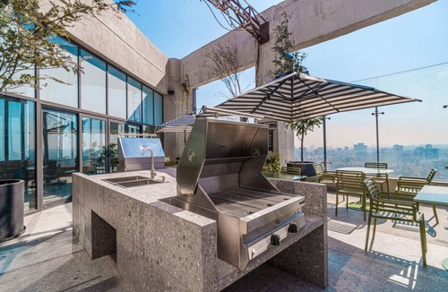 Miguel Hidalgo Apartment | Urban 1 Bedroom with AC and Skyline