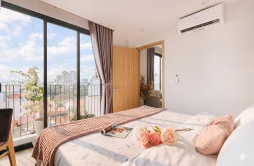 Nhat Tan Apartment | Urban Nomad Living 1BR City Apartment - Stay 24 hours - Flexible Check-in time