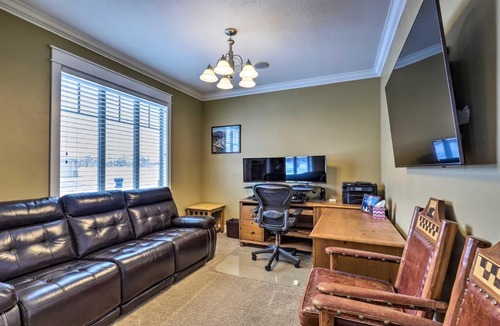 Midway House | Utah Abode - Deck, Arcade Games & Near Skiing
