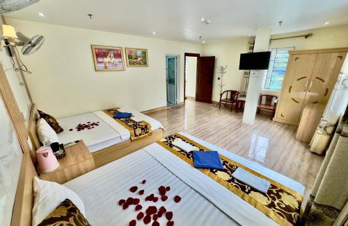 Cat Ba Bed & Breakfast | Văn Phượng Hostel