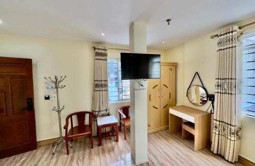 Cat Ba Bed & Breakfast | Văn Phượng Hostel
