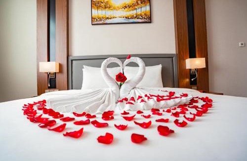 Ninh Kieu Hotel | Van Phat Riverside Hotel
