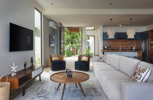 Tulsayab Villa | Vani: Oceanview Luxury Villa with Private Pool