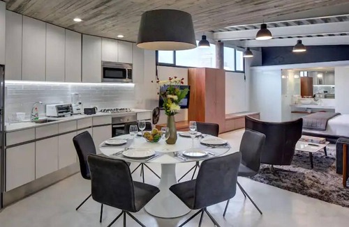 Colonia Roma Apartment | VERACRUZ 20 by Mr. W