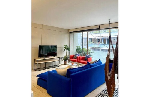 Hipodromo Apartment | Very Spacious up to 9 or 10 people, 2 bedrooms in a quiet and very safe building