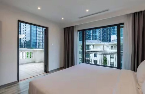Ben Nghe Villa | Victoria Villa Central D1 Karaoke/Billiards/Movie