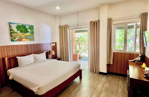Ba Keo Resort | Vida Loca Resort & Sunset Beach