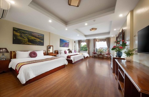 Soc Son Hotel | Viet Village Hotel - Convenient & Friendly