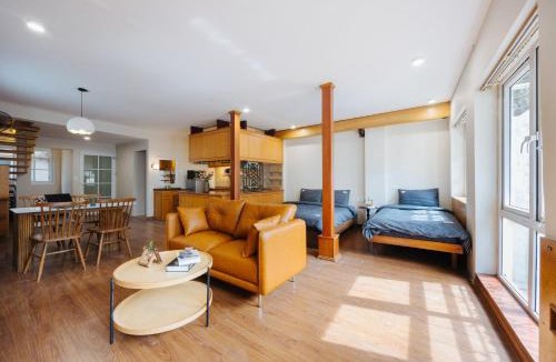 Hang Bai Apartment | VietHOME - 401 Family Choice 3 pax - Lift - Kitchen