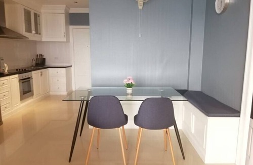 Pattaya Bay Apartment | View Talay 6 Condominium by Honey