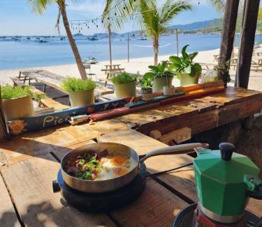 Cam Ranh House | Villa Đảo Hoa Vàng Cam Ranh- Venuestay