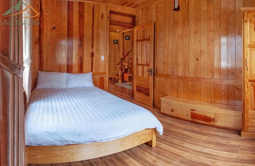 Da Lat Bed & Breakfast | Villa Đồi Gió Hú - View Hill in Center of Da Lat