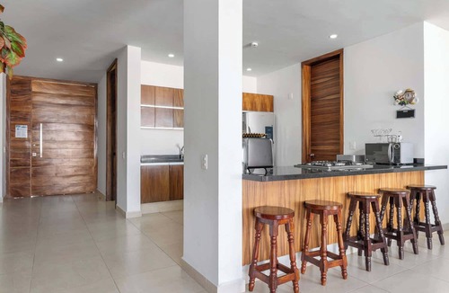 La Cruz de Huanacaxtle Villa | Villa 4: 5BR w Private Pool & Beach Club Access