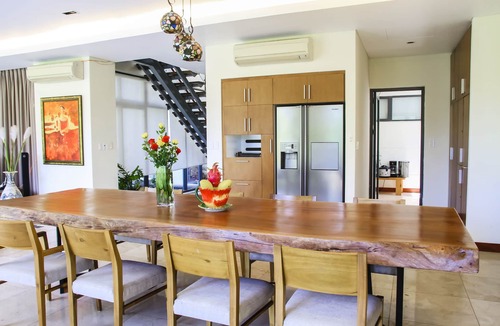 Ngu Hanh Son Villa | VILLA 5 BR THE OCEAN VILLA- FREE PICK UP