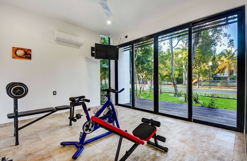 Playacar House | VILLA ANTONELLA FIVE STAR LODGING