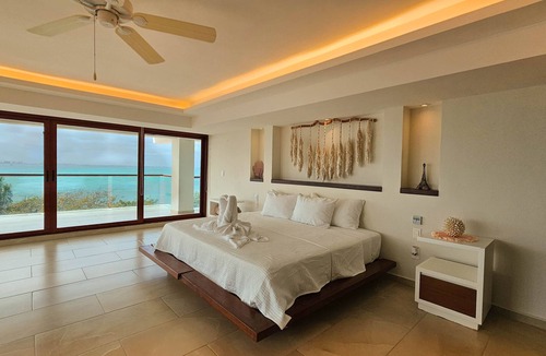 Isla Mujeres Villa | Villa Azul Maya Ocean View Isla Mujeres
