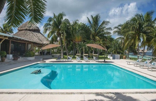 Punta Cancun Villa | Villa Balam Nah | 6BR | Beachfront Family Oasis