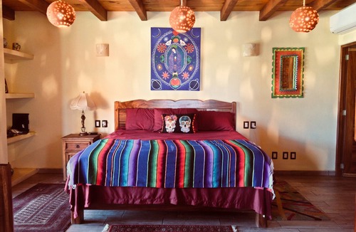 Saladita House | VILLA DE LOS MANGOS @ WORLD CLASS SURF BREAK PLAYA LA SALADITA