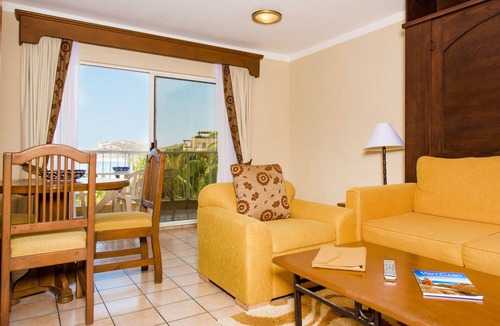 Cabo San Lucas Resort | Villa Del Palmar Beach Resort and Spa One Bedroom Suite Sleeps 4- Cabo San Lucas