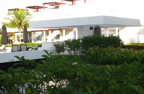 Granjas del Marques Villa | Villa in Condominium with roof garden