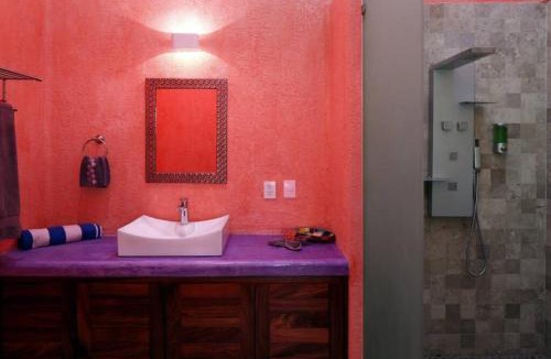 Sayulita Cabin | Villa Kiwi. Huge Pool, Steps To Town n Beach. 6 plus BRM 7.5 BTH 3 KCN