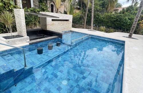 Playacar Fase I Villa | VILLA LA PERLA BLANCA spacious 4 Bedroom/4 baths/beautiful pool/roof sunbed.