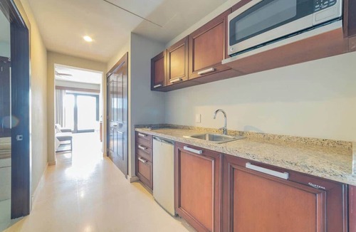 La Paz Villa | Villa Los Bitos Ocean Views, Golf Cart, Housekeeping & Beach Club