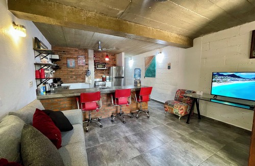 San Francisco Apartment | Villa Palmas, one bedroom, Cozy Apt. only 3 blocks from the beach
